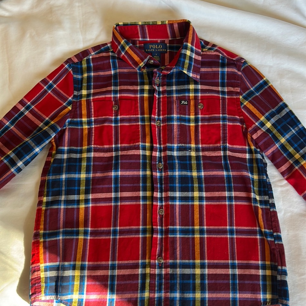 Boys size 7 long sleeve button down polo shirt